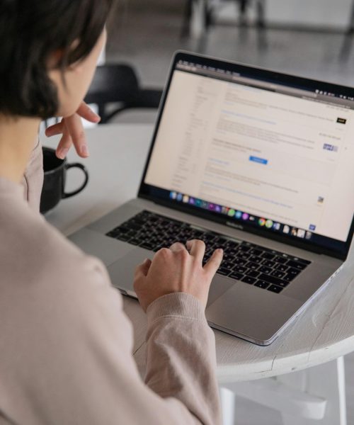 pexels-ekaterina-bolovtsova-4050216